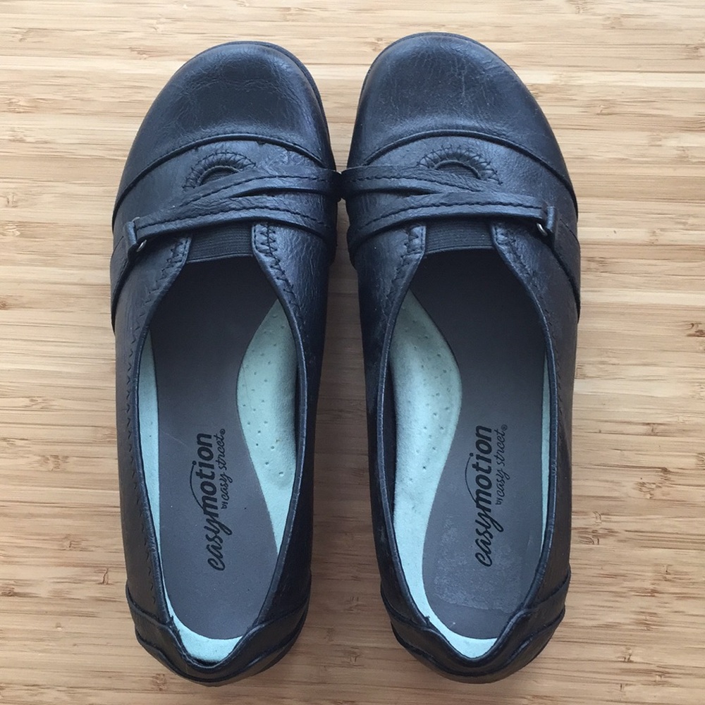 Black Easy Street Shoes